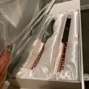 Wedding cake carving set, unknown brand, rose gold and stainless steel